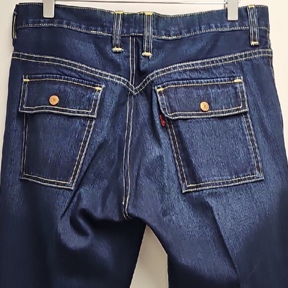 Levi's Strauss Women Classic Dark Denim with Yellow Stitch Jacket and Jeans Set - Picture 10 of 16